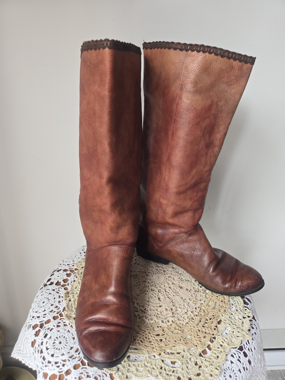 Women’s Over-the-Knee Brown Leather Boots with Scalloped Trim